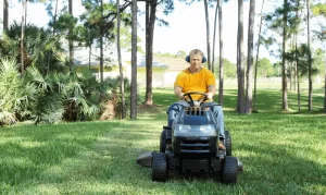 Effective Steps to Apply on How to Cut Tall Grass With a Riding Mower
